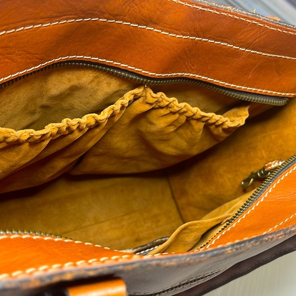 Patricia Nash Leather Bag - Picture 7 of 13